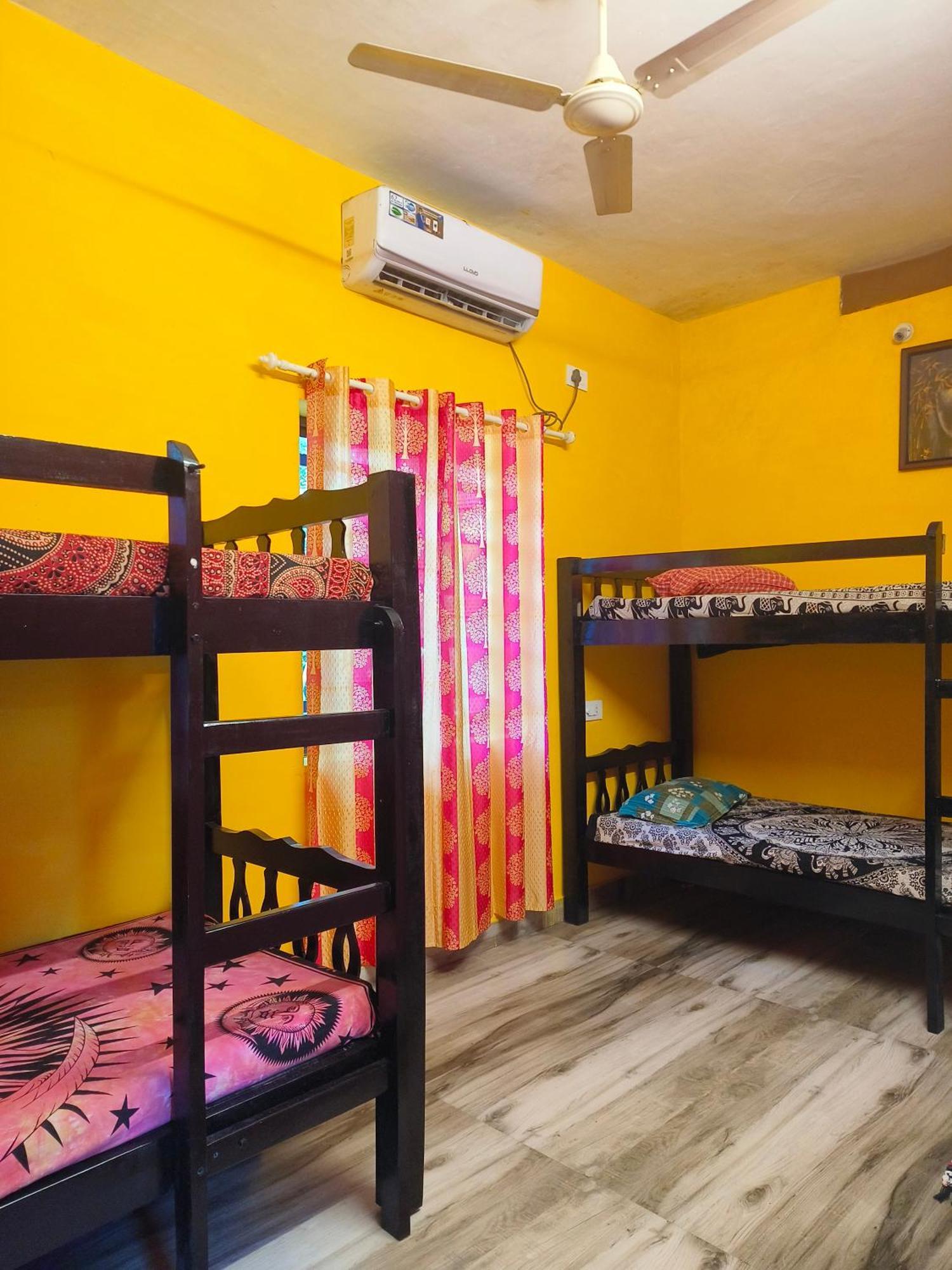 Peace And Love Beach Homestay Alappuzha Екстер'єр фото