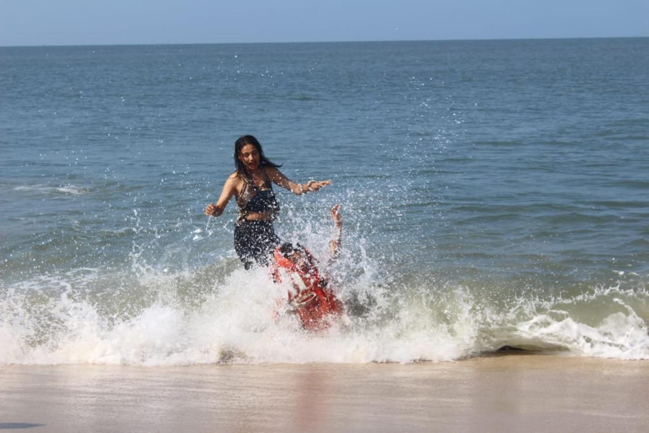Peace And Love Beach Homestay Alappuzha Екстер'єр фото